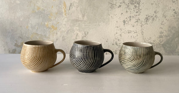 Contour Lines Collection: Tea Cup (Ombra)