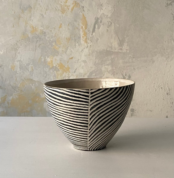 Contour Lines Collection: Salsa Bowl (Ombra)